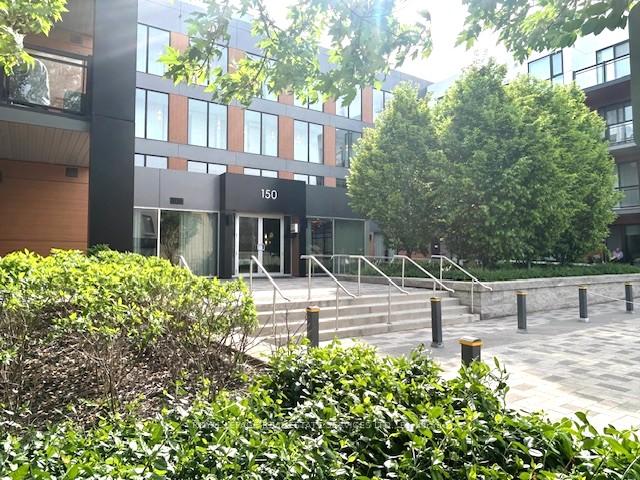 3 Bedrooms Condo at 150 Sabina, Oakville For sale