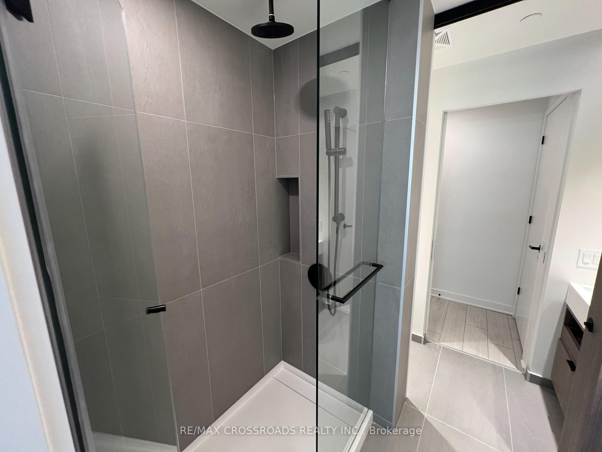 1 Bedroom Condo at 55 Charles,  Toronto For sale
