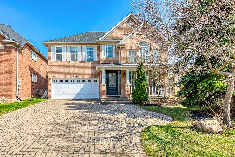 1368 Pine Glen