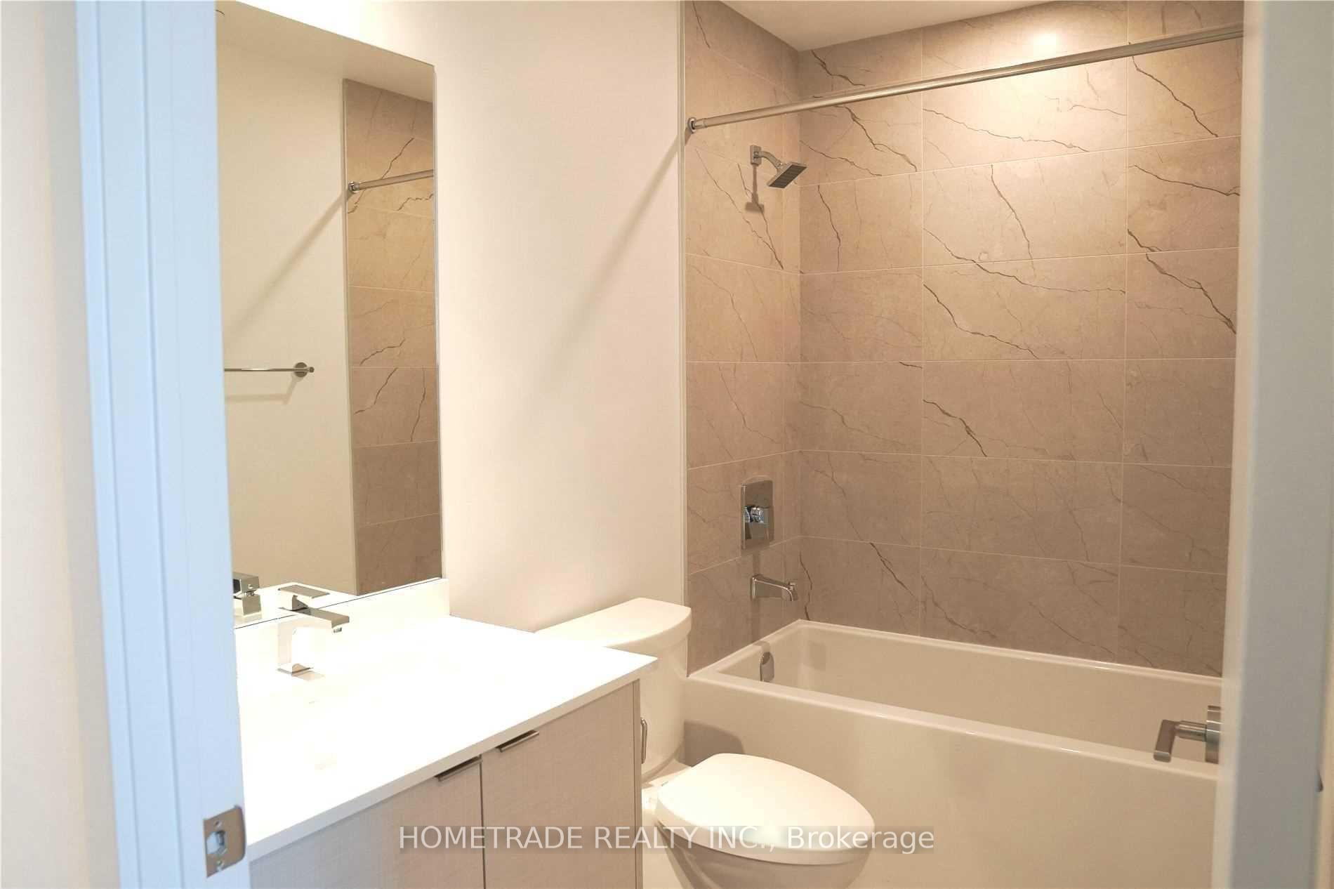 3 Bedrooms Condo at 2021 Sixth, Oakville For sale