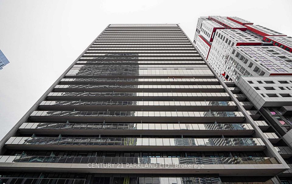 330 RICHMOND Street