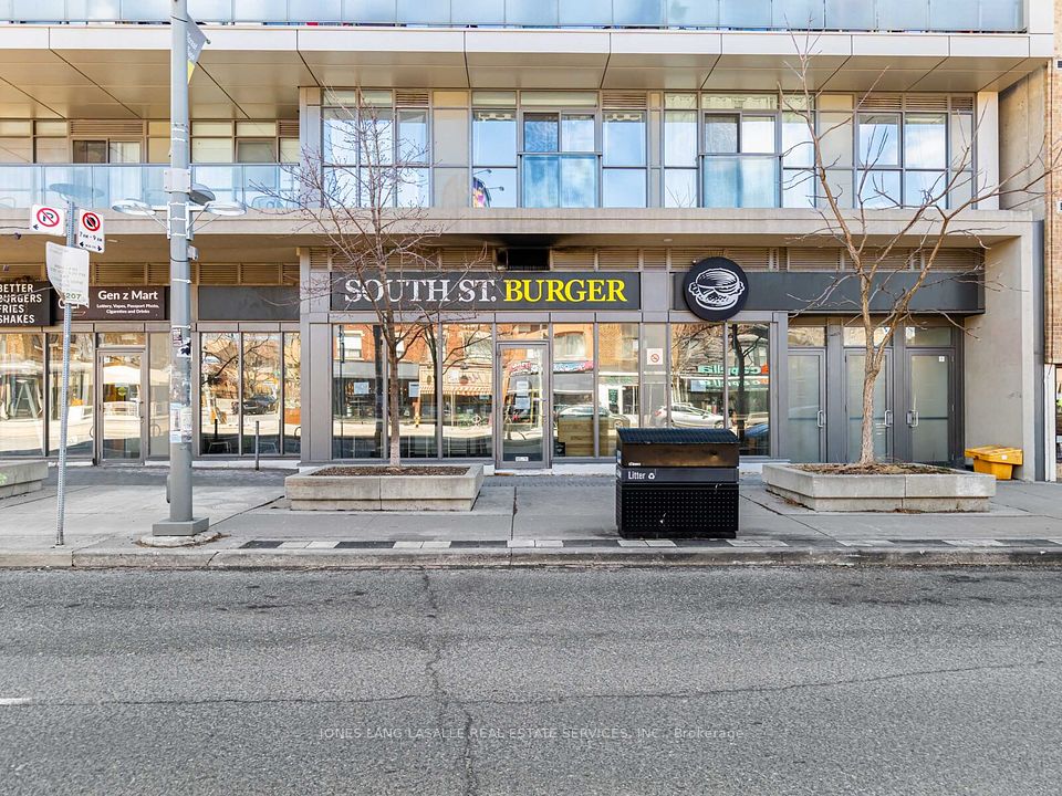 743 St Clair