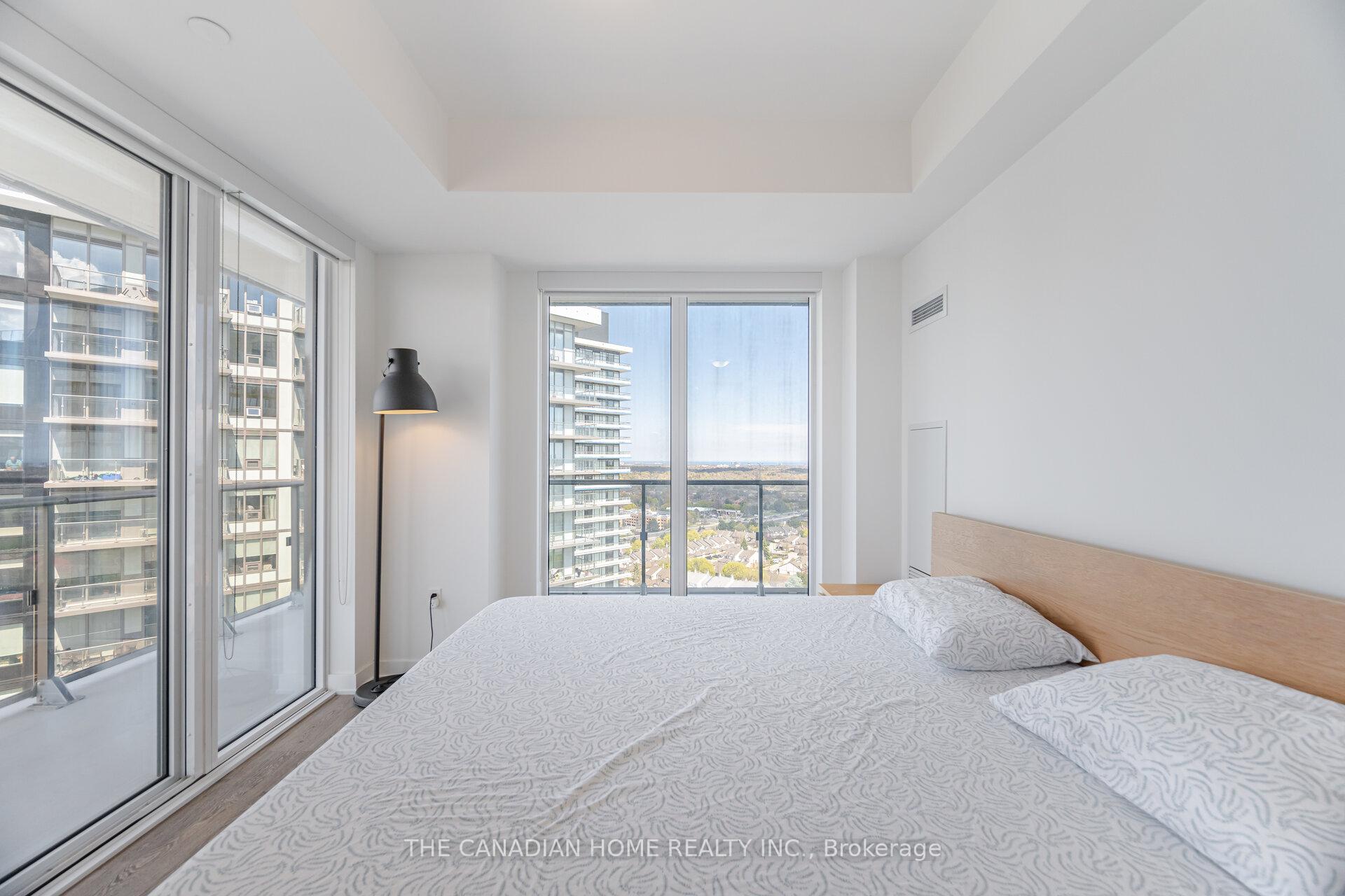 3 Bedrooms Condo at 4655 Metcalfe, Mississauga For sale