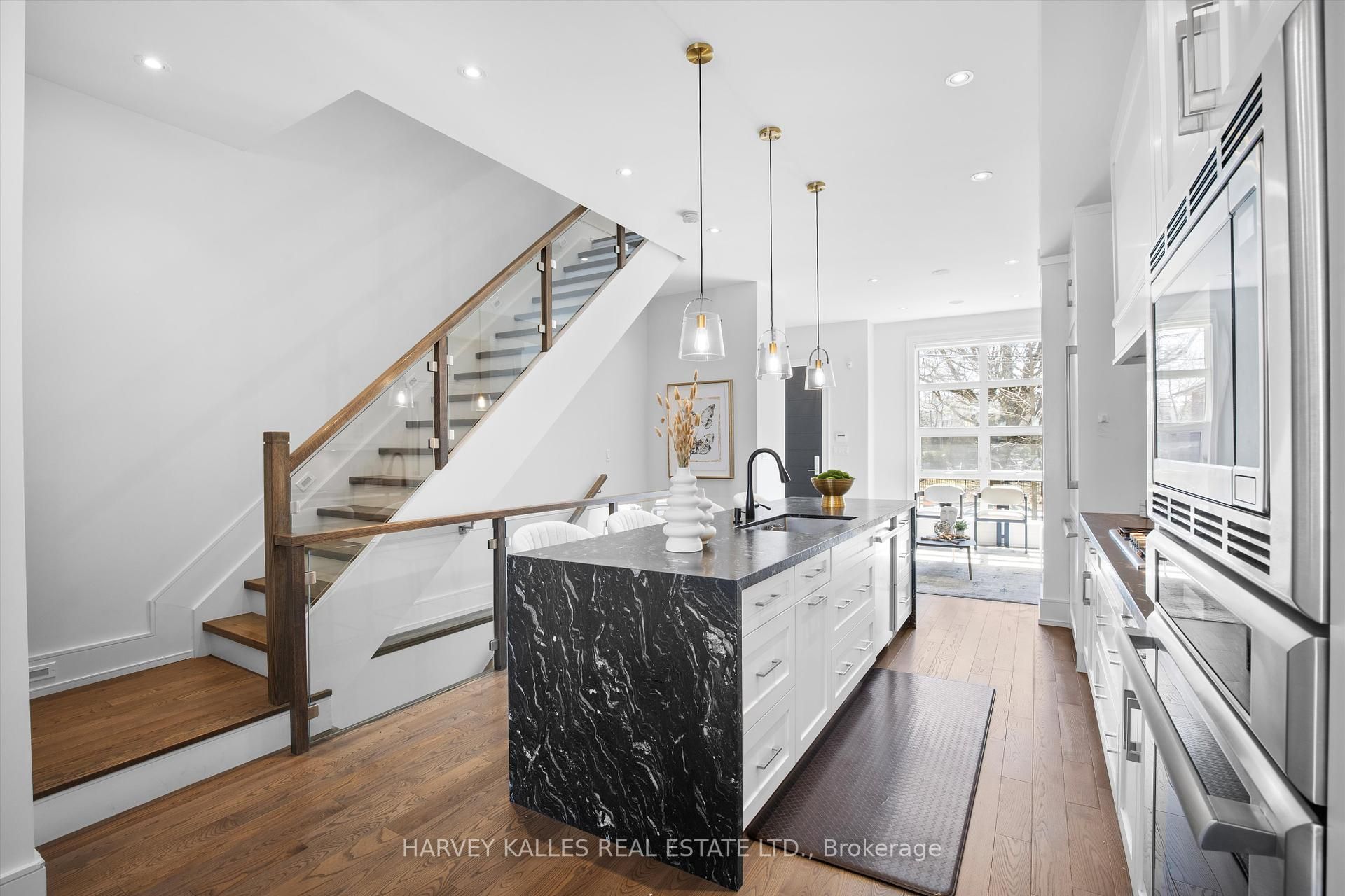 74 Woburn Avenue