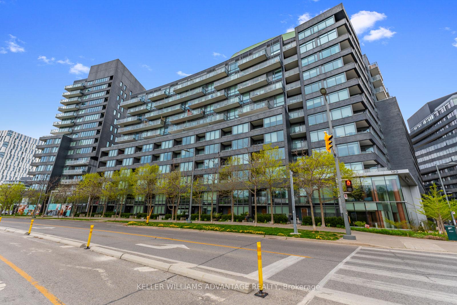 2 Bedrooms Condo at 120 Bayview, Toronto For sale