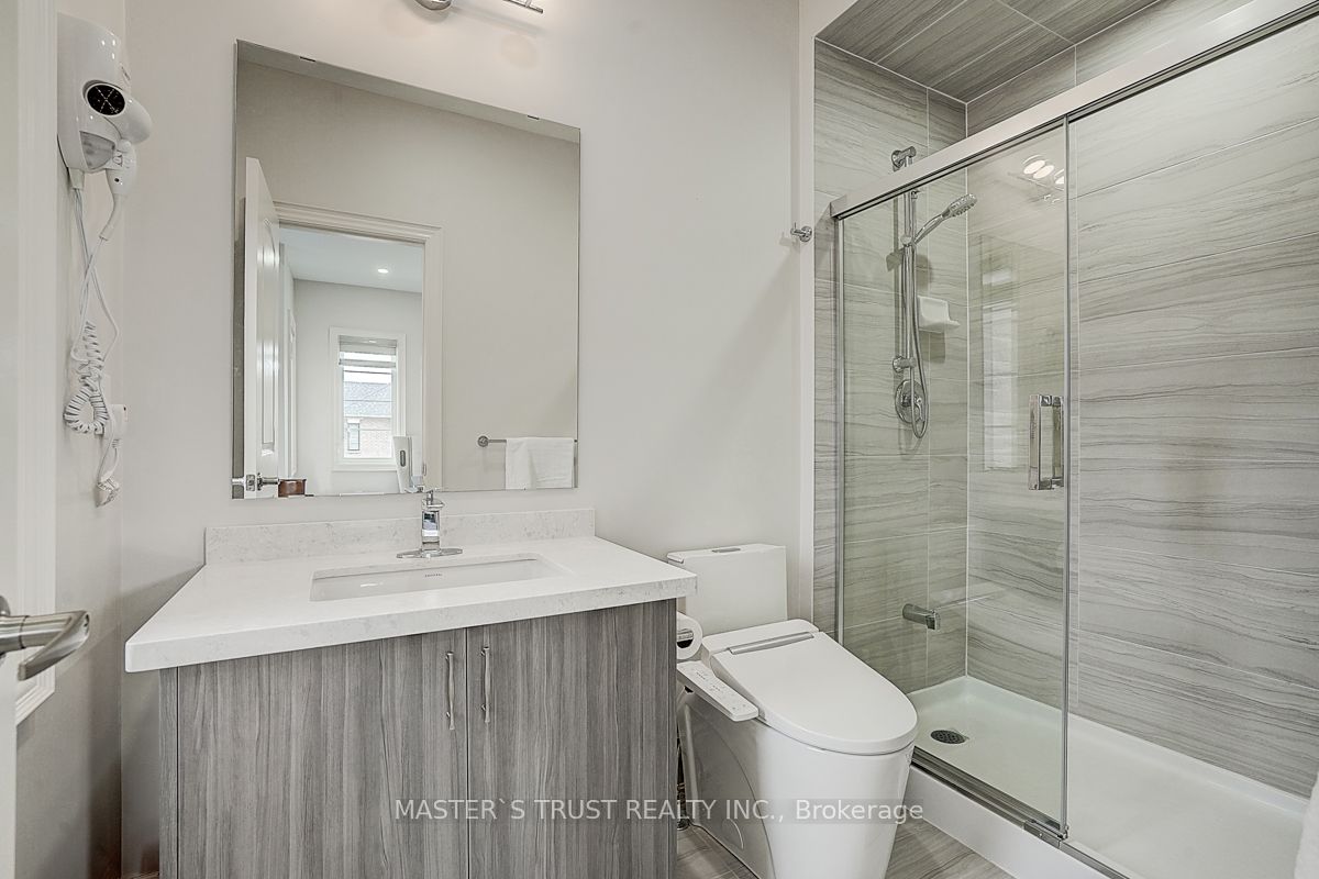 220 Wesmina Avenue, Whitchurch-Stouffville Stouffville