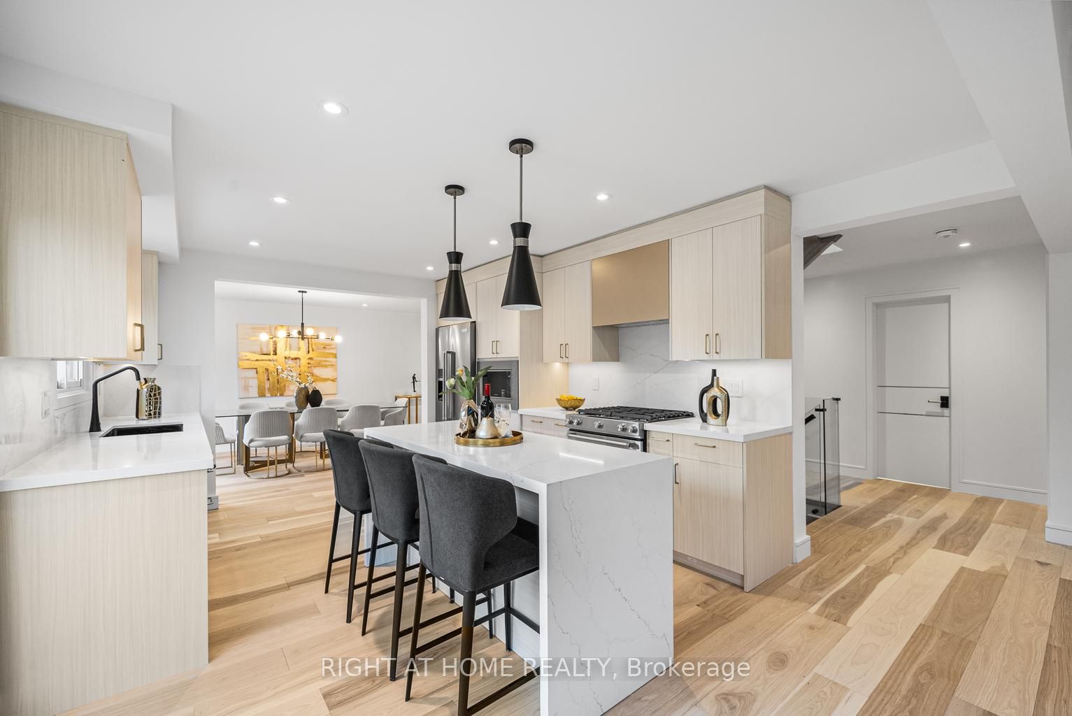 93 Pemberton Road