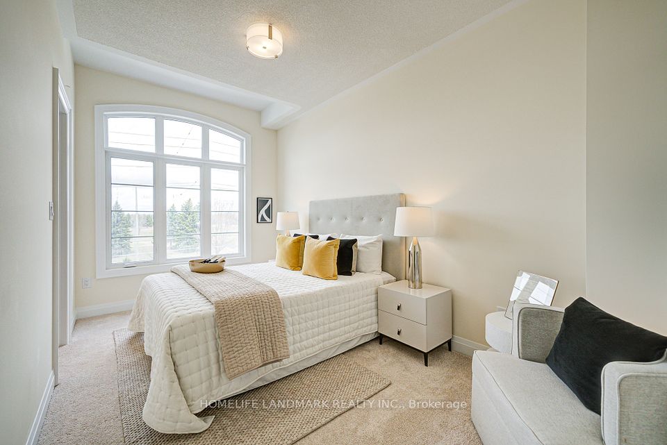 MASTER ROOM