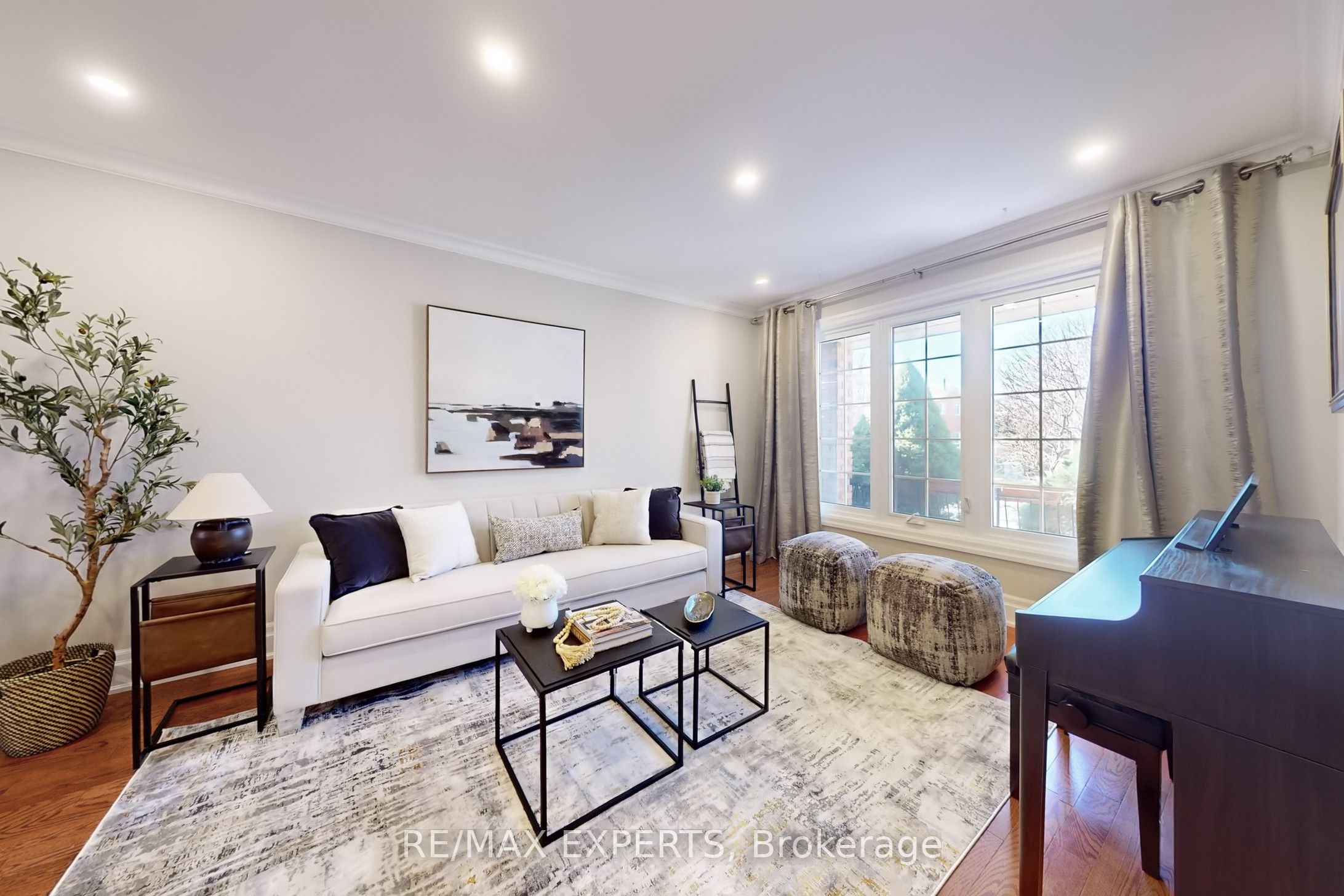 245 Brownridge Drive, Vaughan, ON L4J 7E7