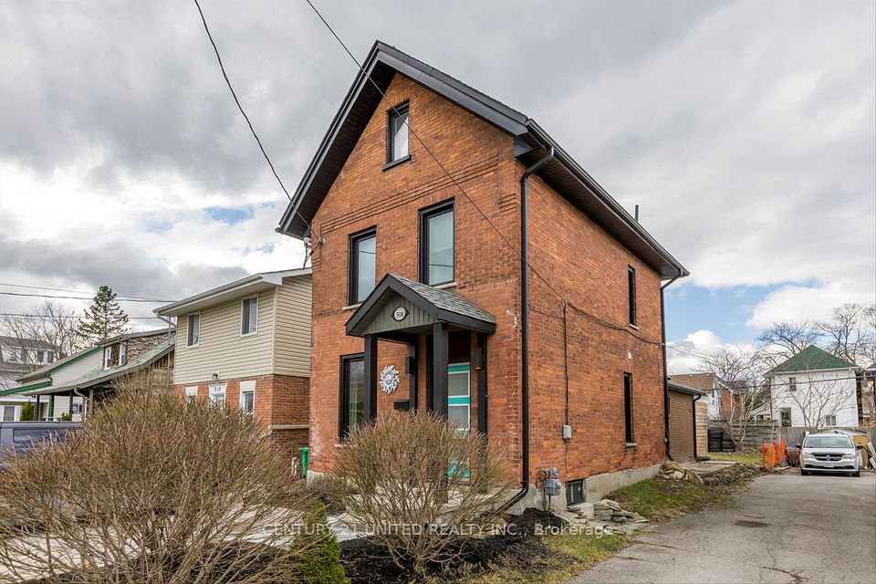 508 Sherbrooke