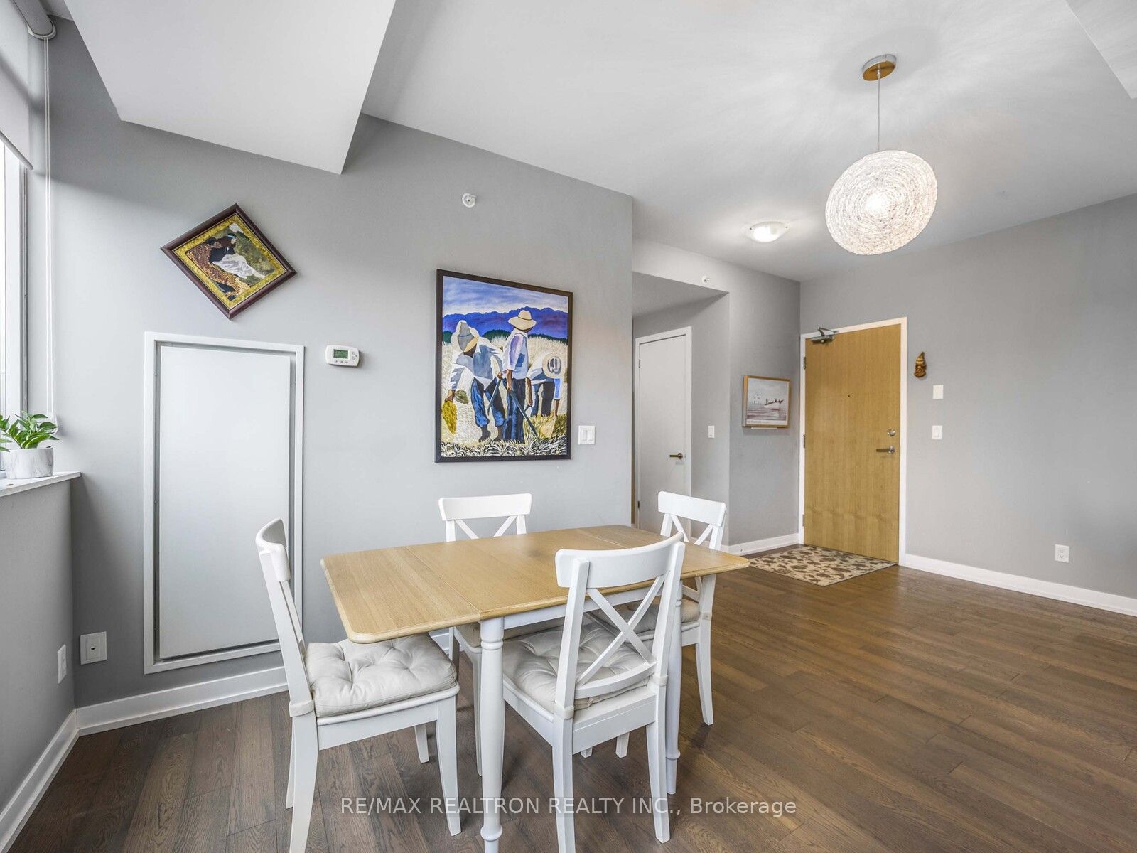 36 Howard Park Avenue, #202