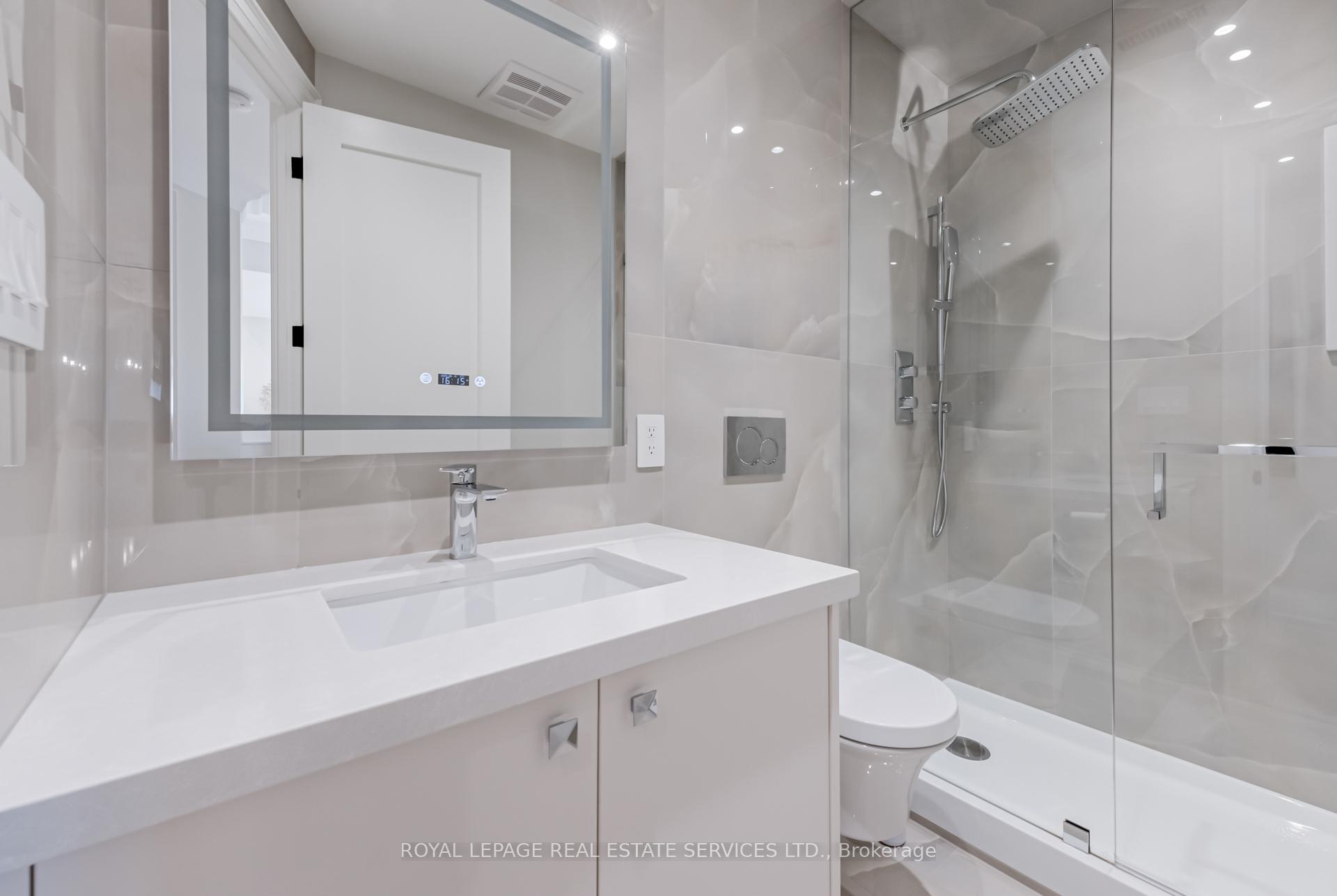 2 Bedrooms Condo at 2045 Lake Shore, Toronto For sale