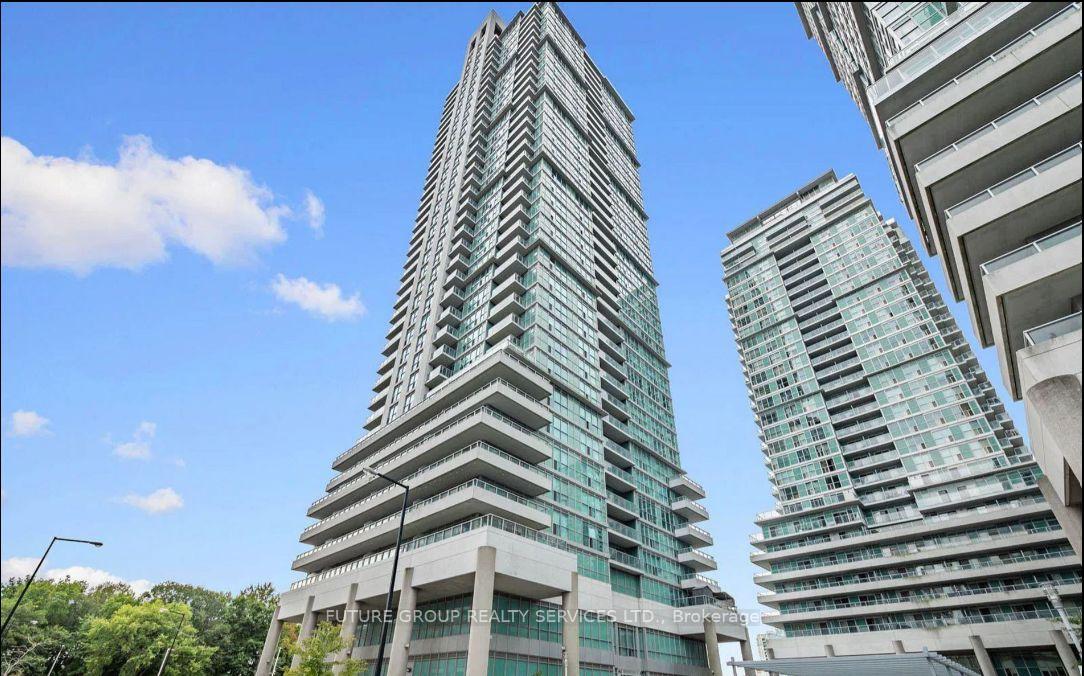 2 Bedrooms Condo at 50 Town Centre, Toronto For sale