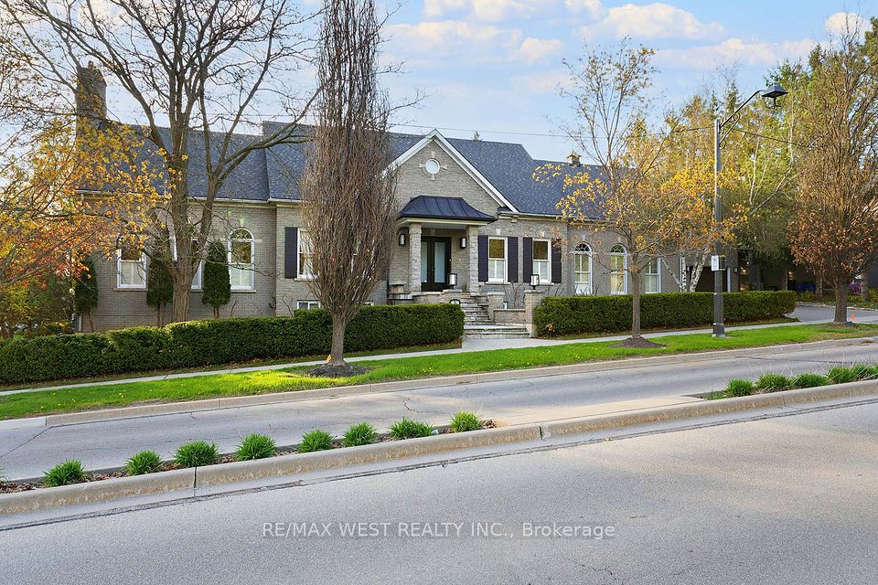 5 Humberview