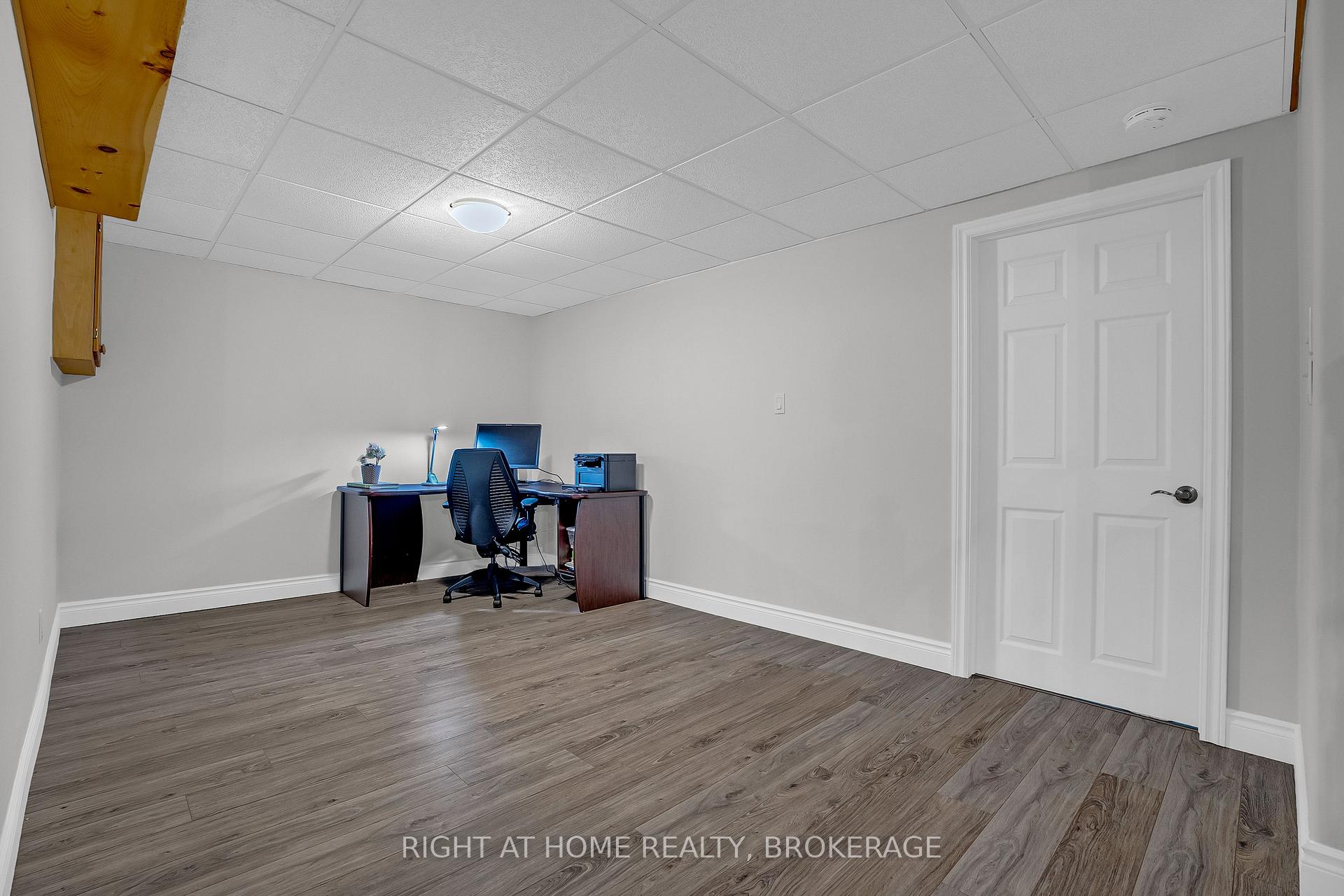 3 Bedrooms Condo at 3420 South Millway, Mississauga For sale