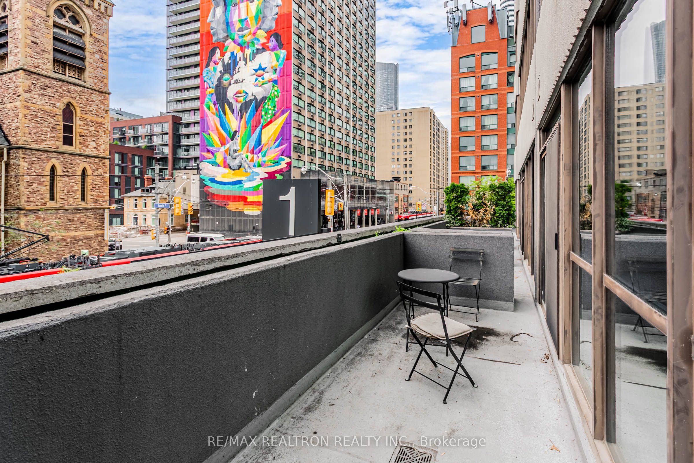 120 Carlton Street, #201