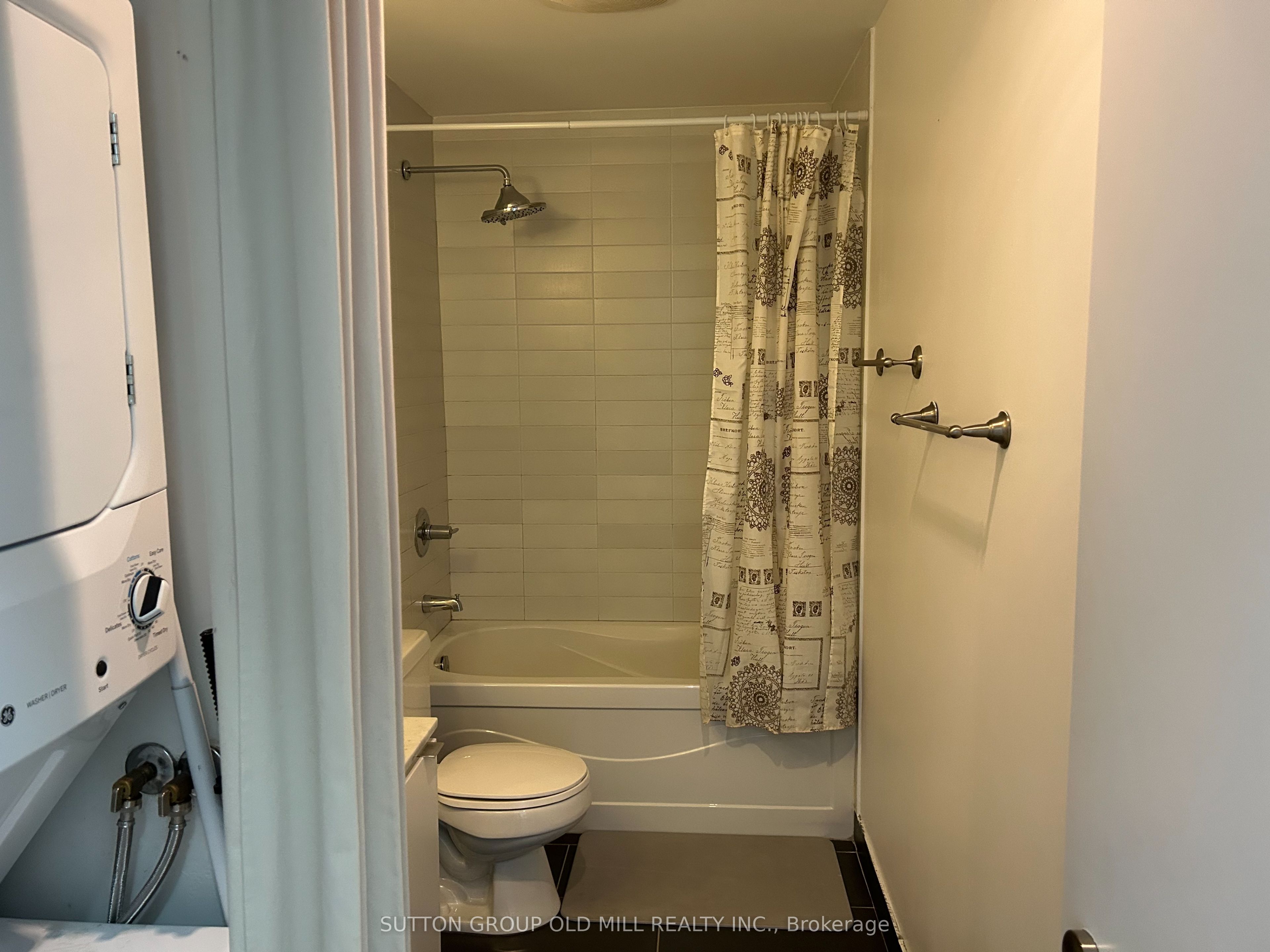 33 Mill Street, #1103