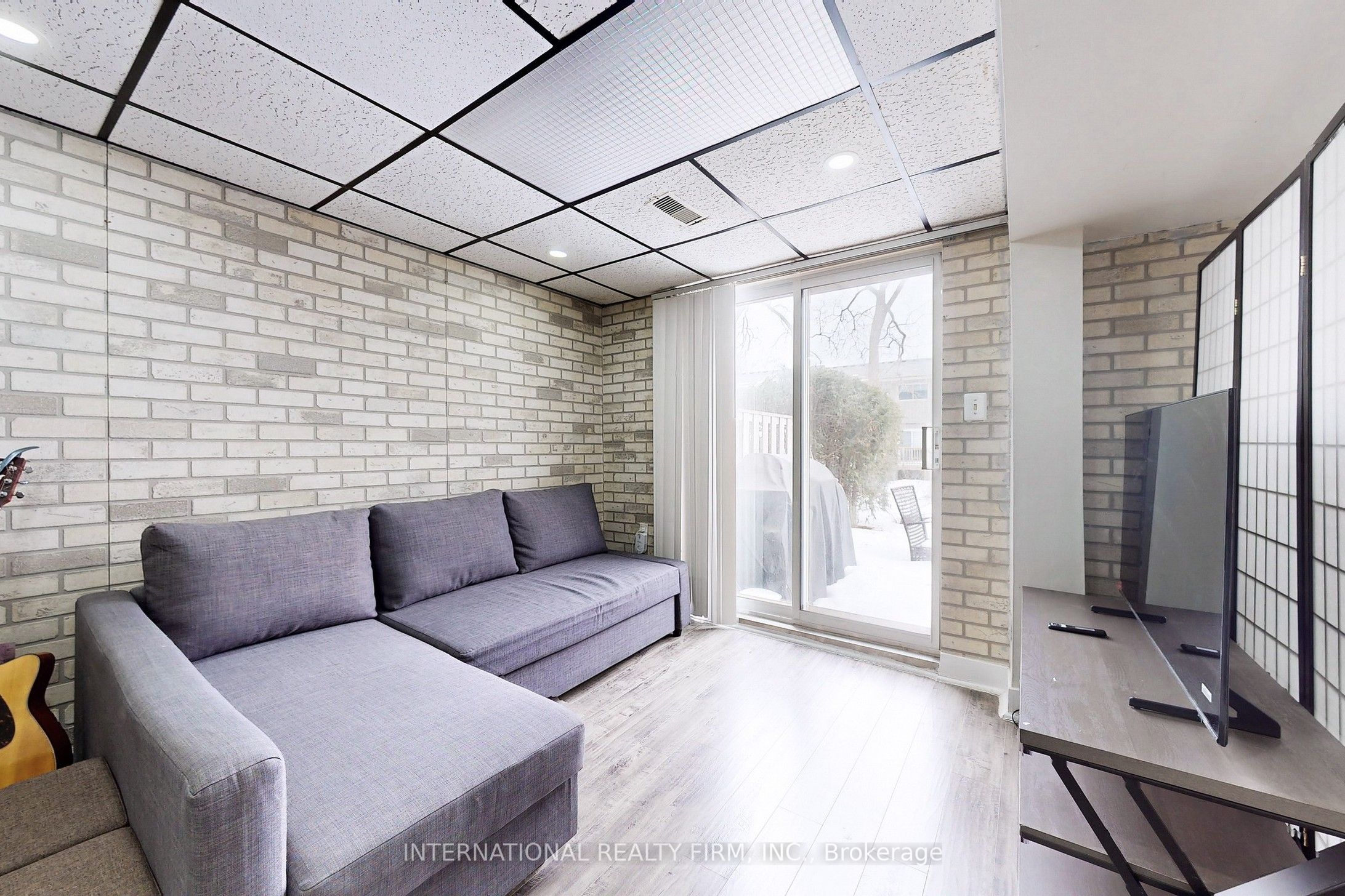 60 Hanson Road, #62