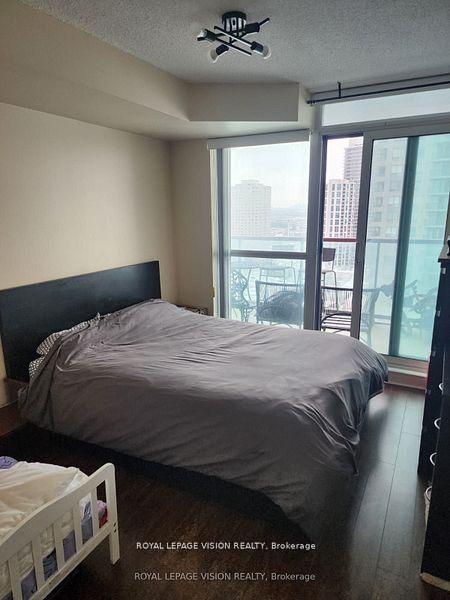 2 Bedrooms Condo at 60 Brian Harrison, Toronto For sale