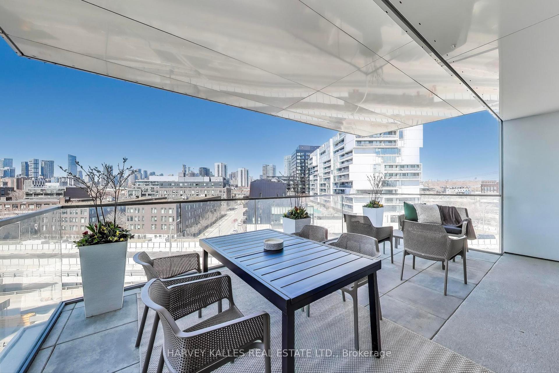 2 Bedrooms Condo at 170 Bayview,  Toronto For sale
