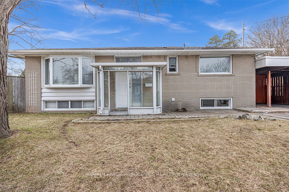 81 Kencliff Crescent