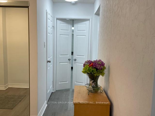 2 Bedrooms Condo at 2330 Bridletowne, Toronto For sale