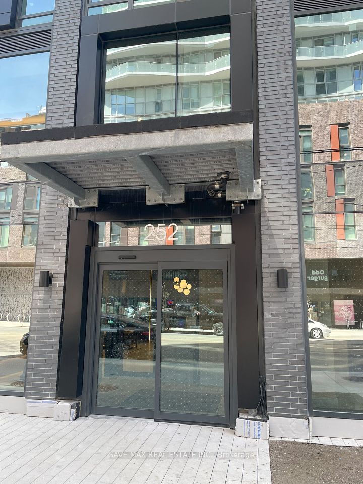 252 Church Street