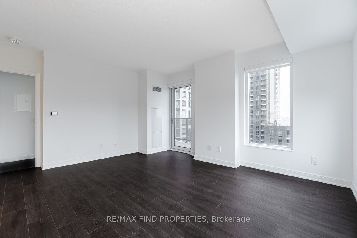 30 Samuel Wood Way, #1002