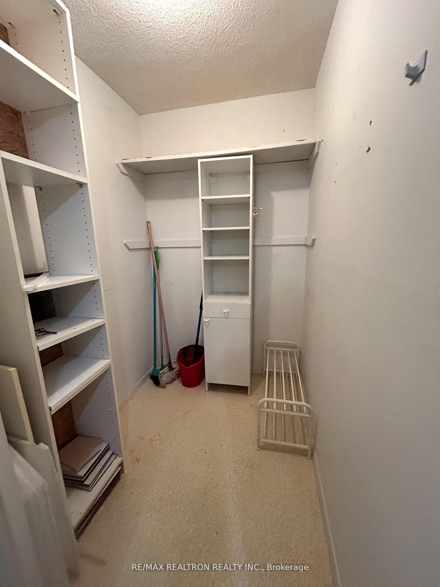 3 Bedrooms Condo at 1201 Steeles, Toronto For sale