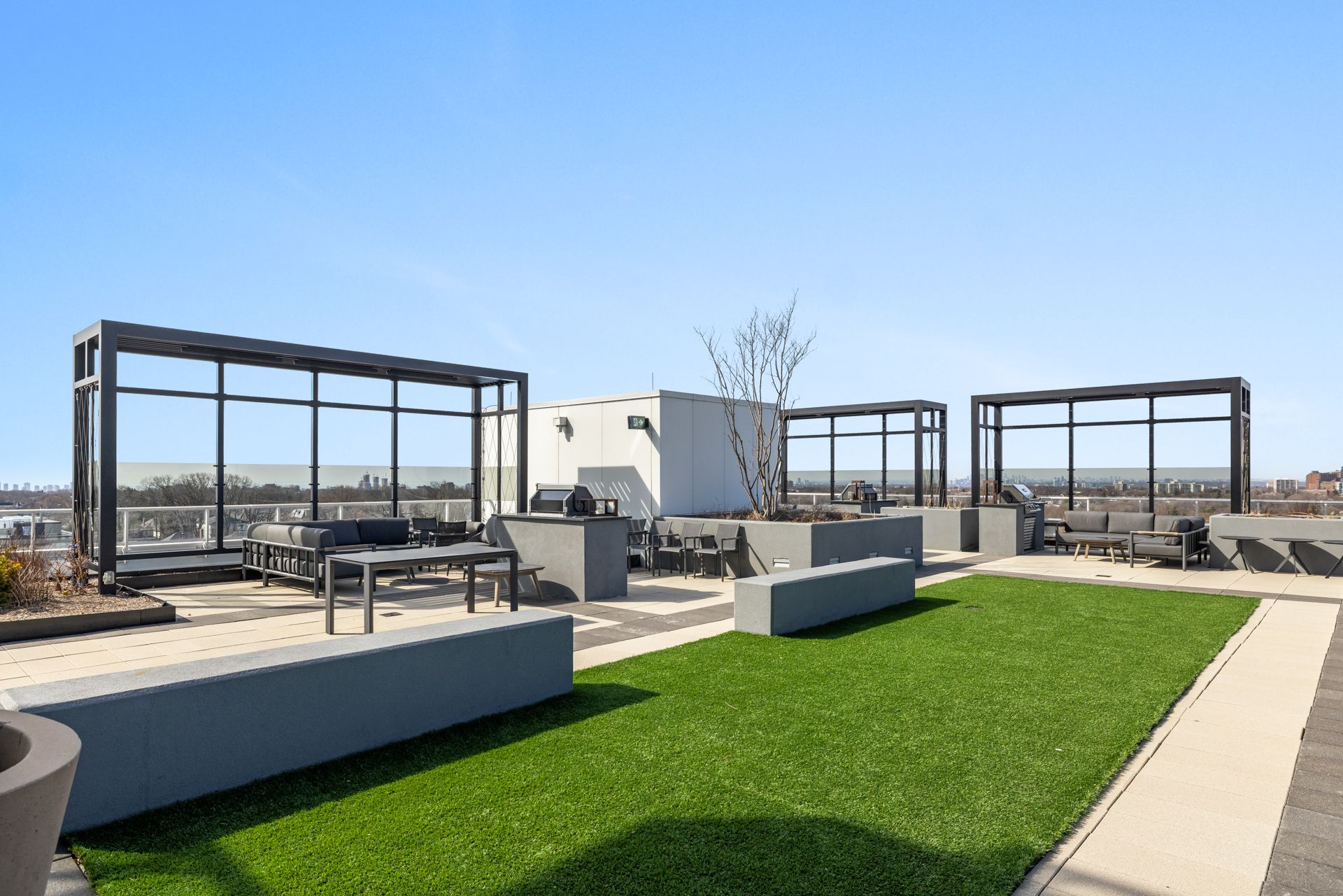 2020 Bathurst Street 1602