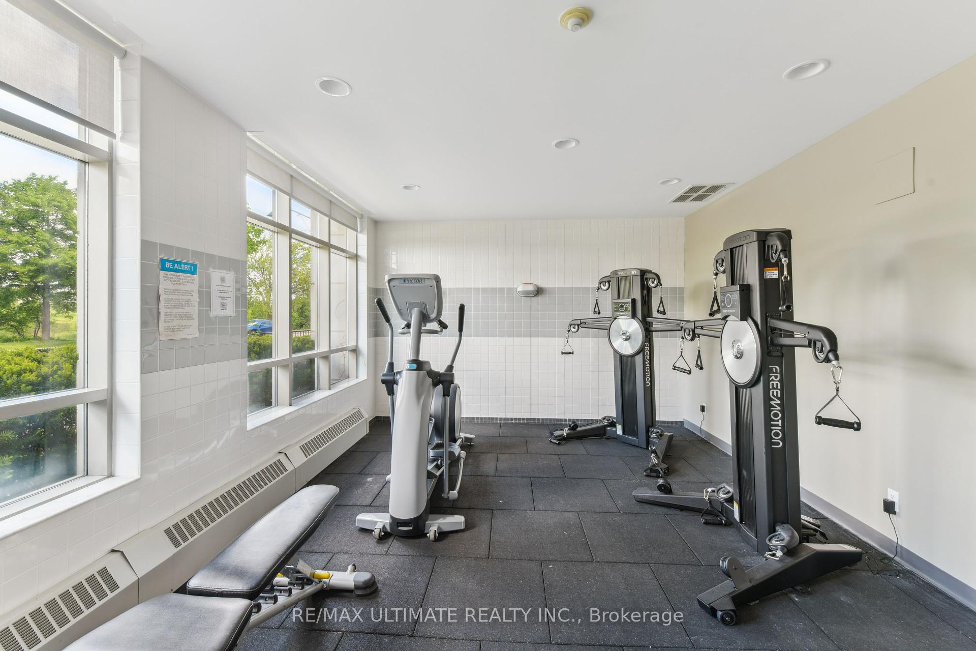 1 Bedroom Condo at 2325 Central Park, Oakville For sale