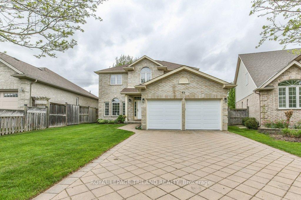 41 GREYROCK Crescent, London East, ON N5Y 6L4