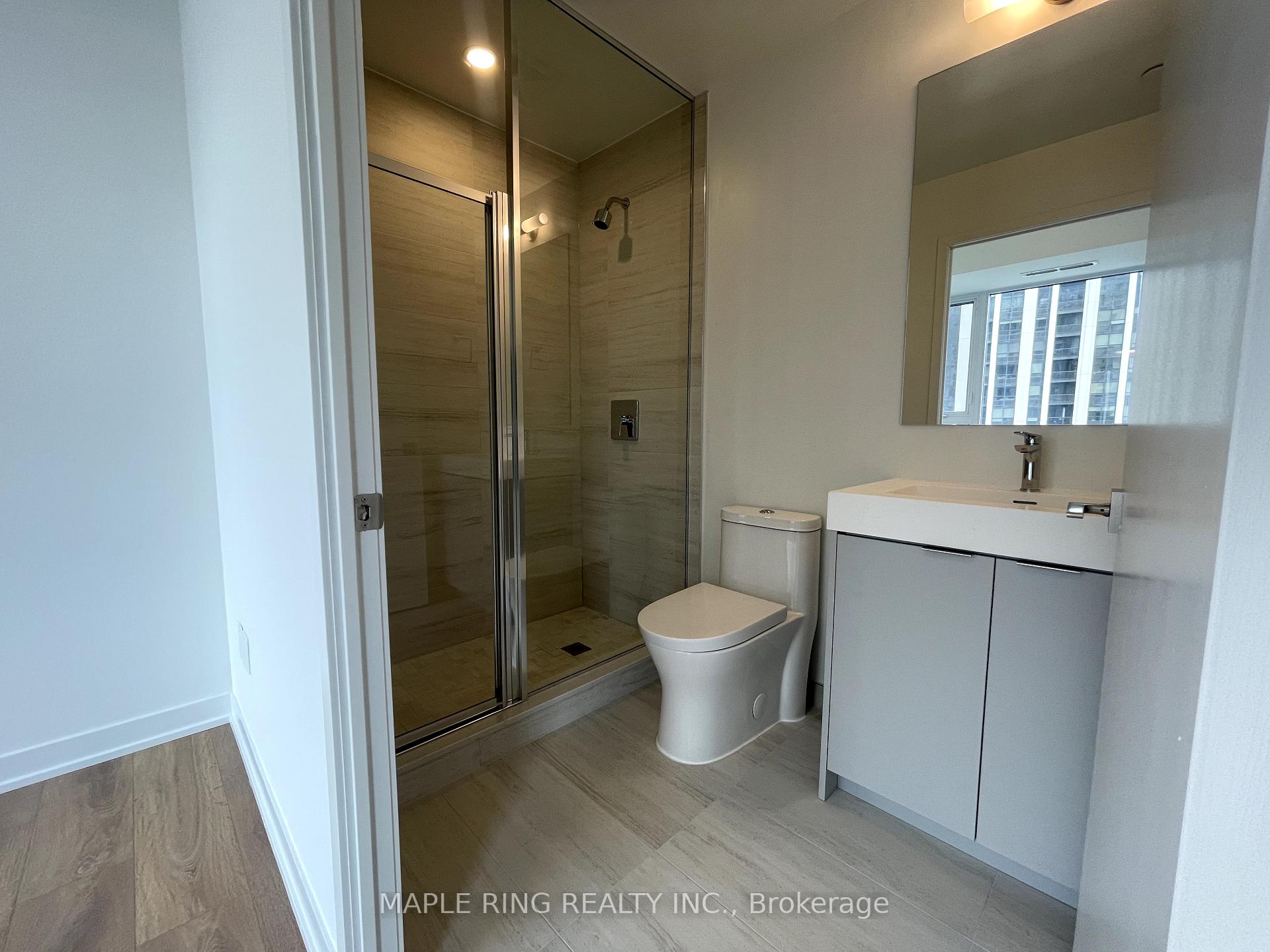 2 Bedrooms Condo at 10 Abeja, Vaughan For sale