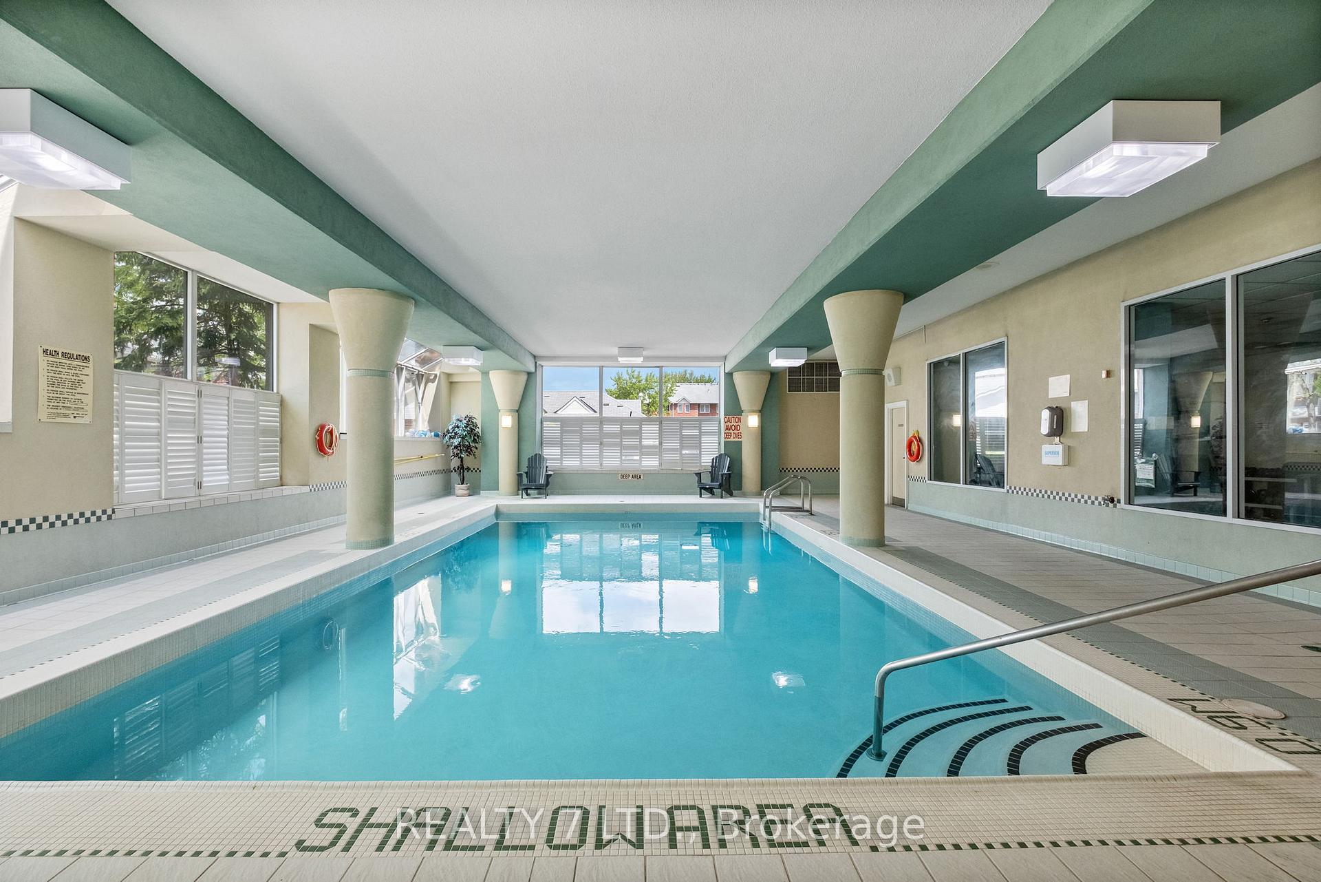 2 Bedrooms Condo at 850 Steeles, Vaughan For sale