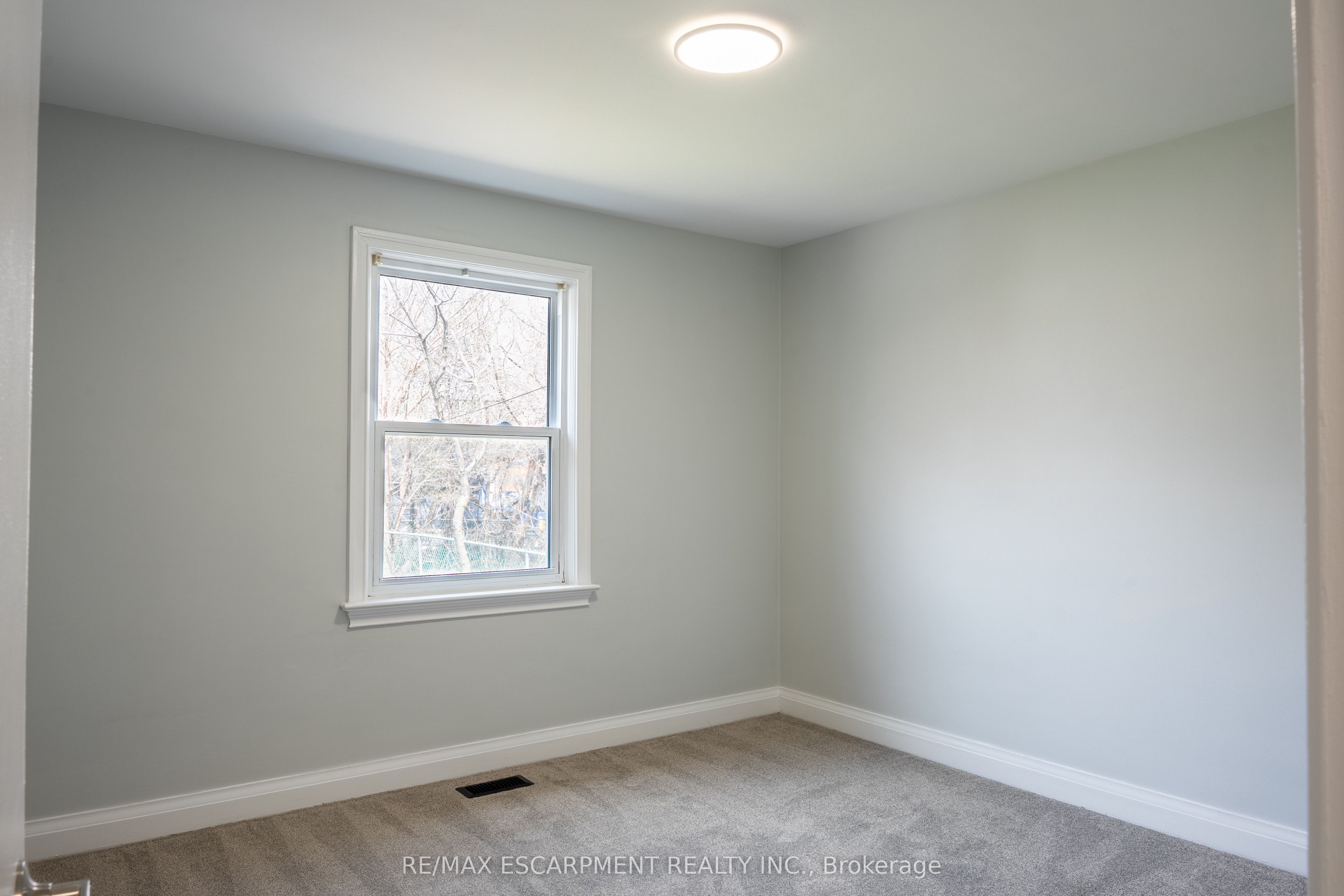 292 Bogert Avenue, #Main