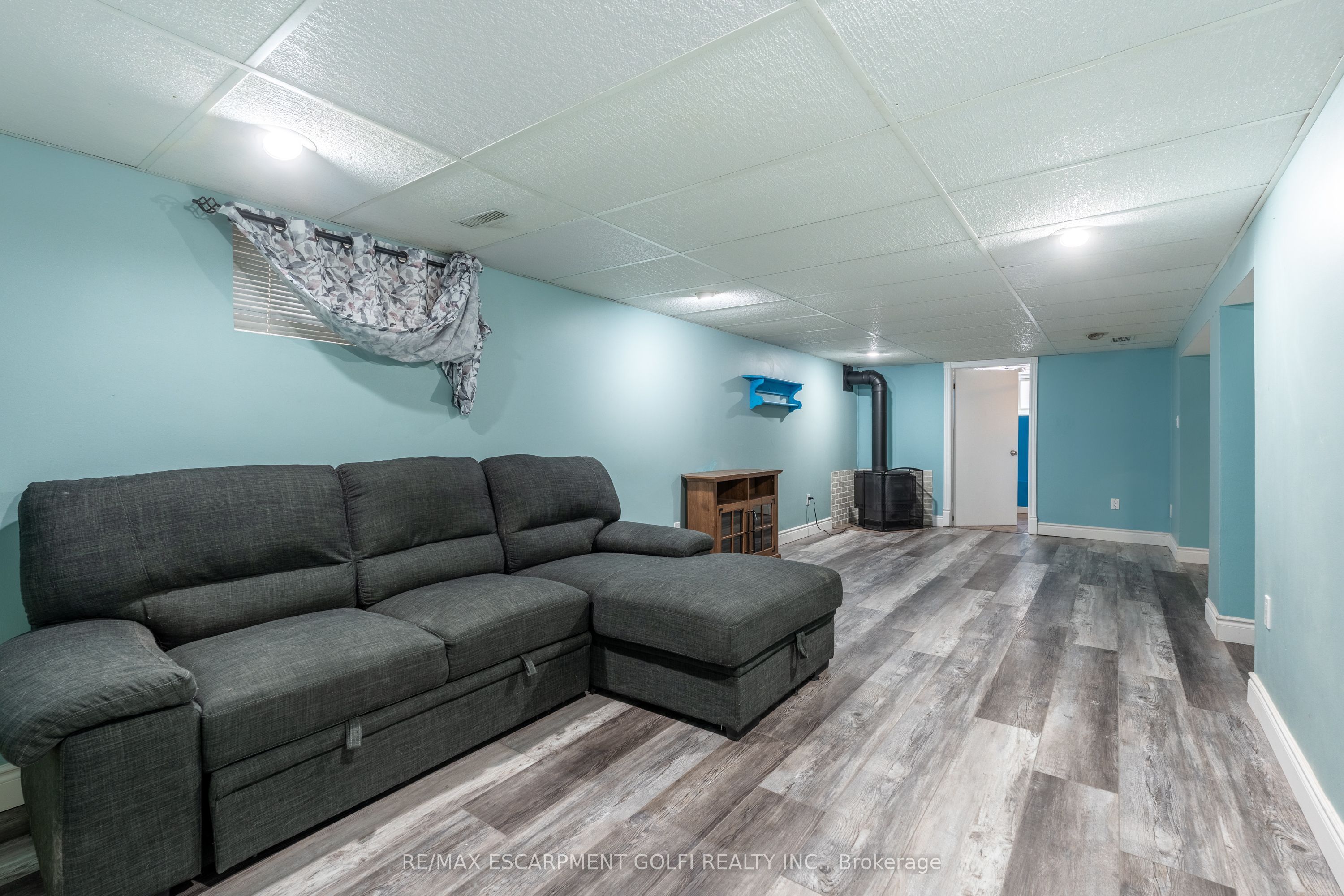 101 East 24th Street, Hamilton, ON L8V 2X9