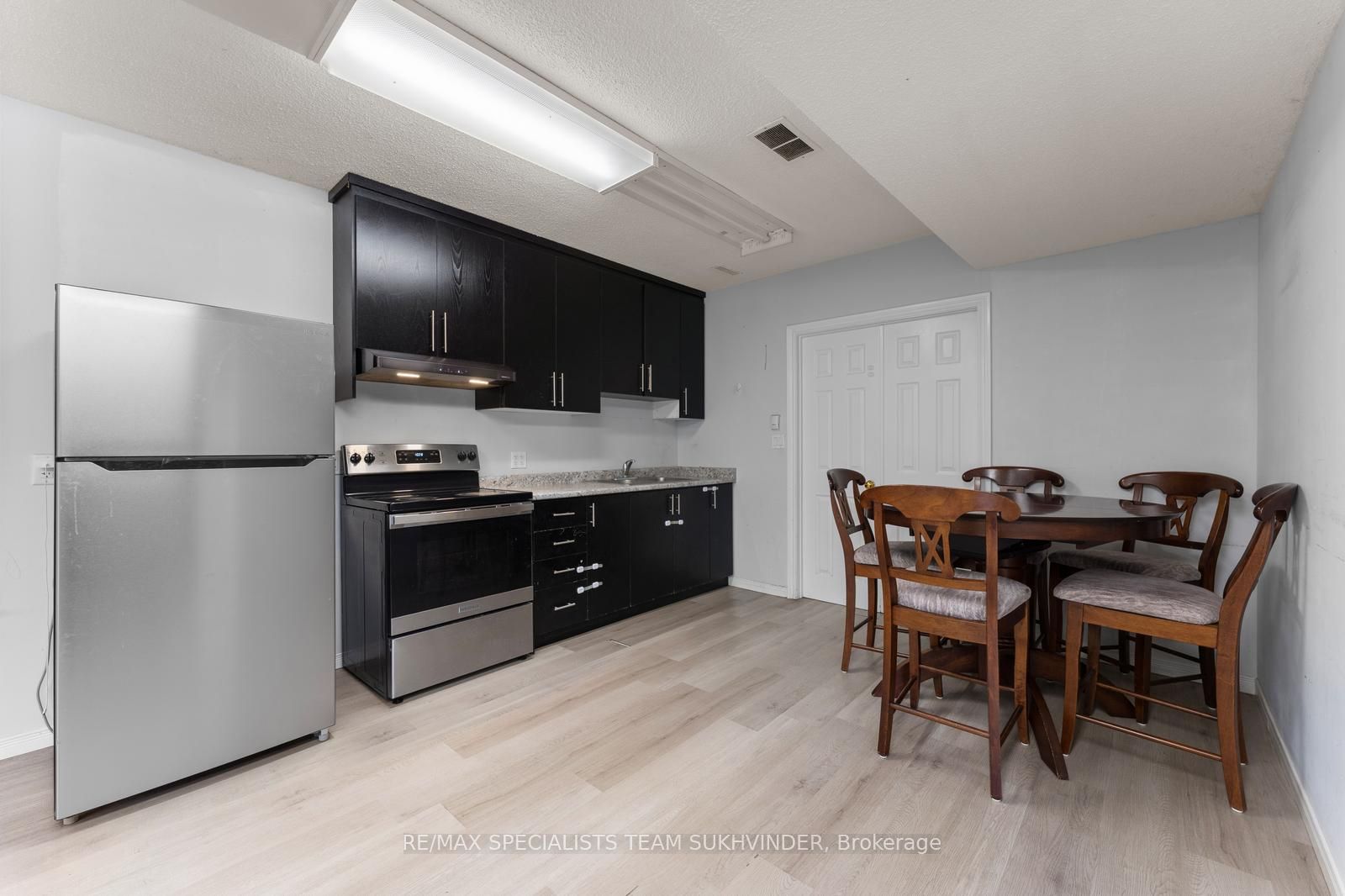 7 Keily Crescent