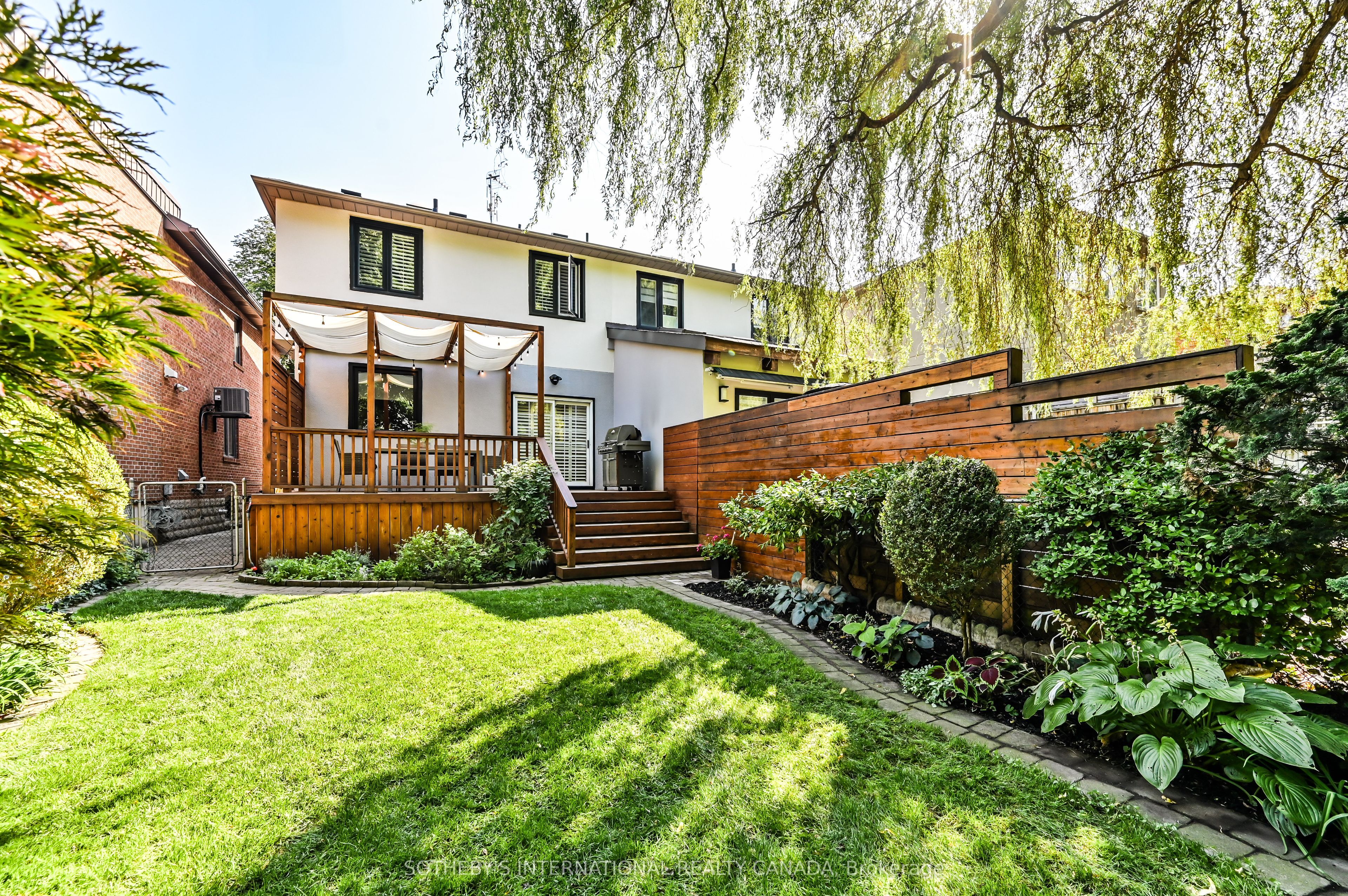 52 Taunton Road