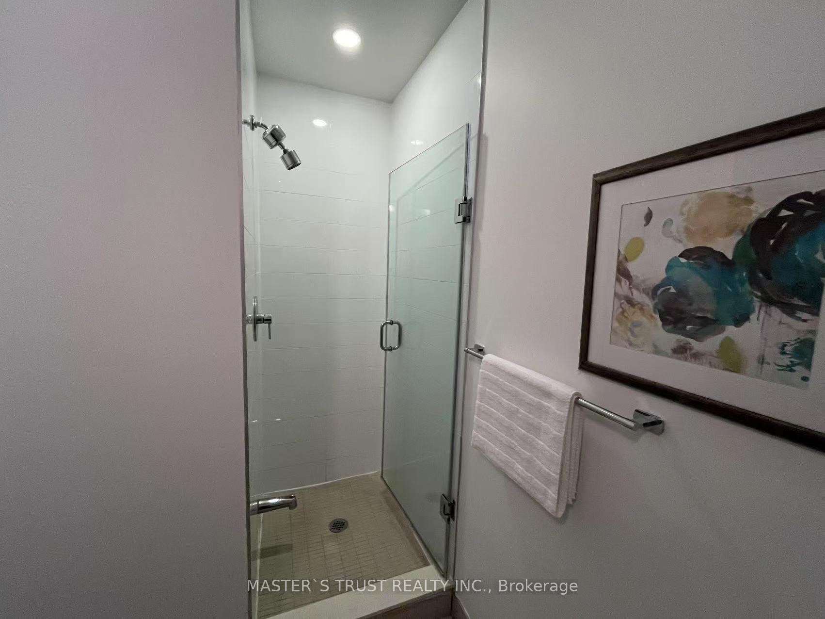 3 Bedrooms Condo at 62 Forest Manor, Toronto For sale