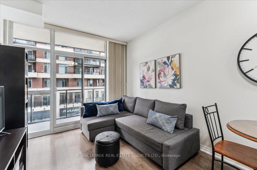1 Bedroom Condo at 1940 Ironstone, Burlington For sale