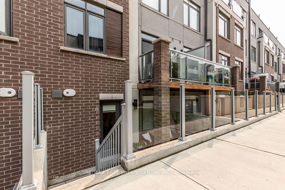 Property at #116 - 3078 Sixth Line, Oakville, ON L6M 1P8