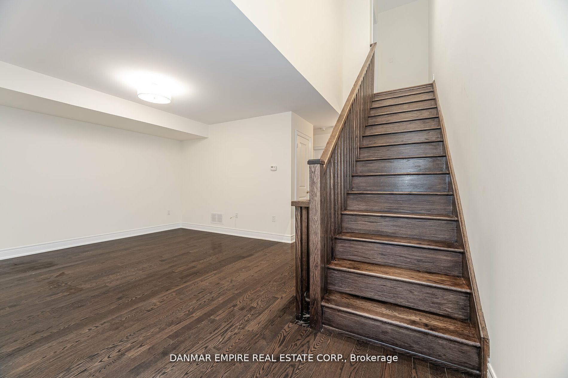 11 Hiawatha Court