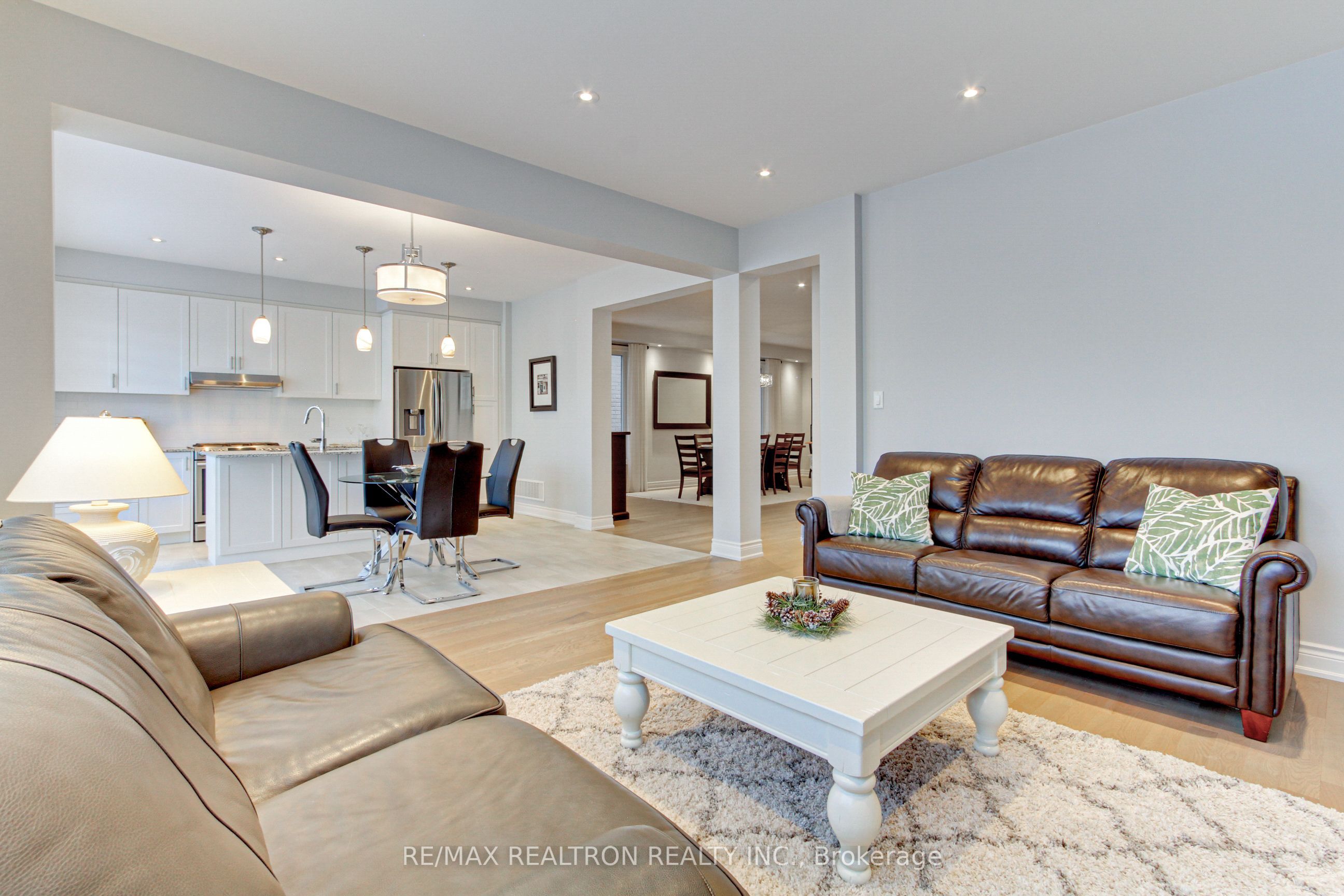 11 Beebalm Lane