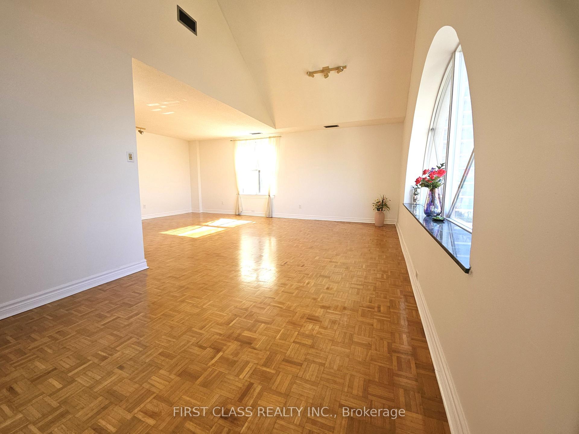 2 Bedrooms Condo at 5795 Yonge, Toronto For sale