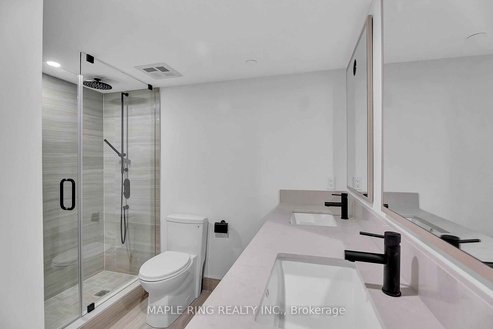 2 Bedrooms Condo at 2485 Taunton,  Oakville For sale