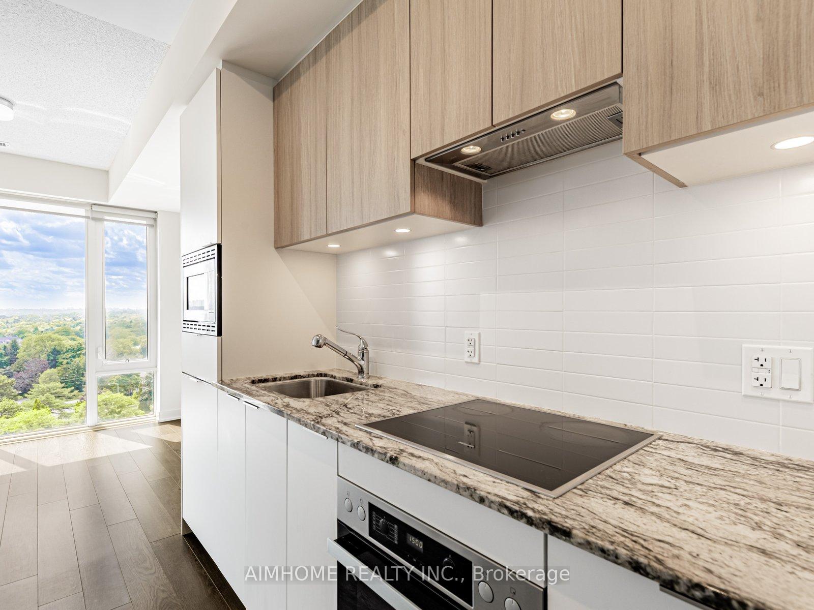 2 Bedrooms Condo at 20 O’Neil, Toronto For sale