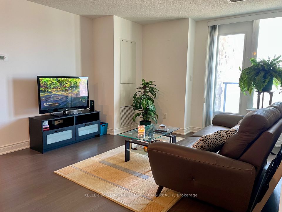 #316 - 325 South Park Road, Markham, ON L3T 0B8