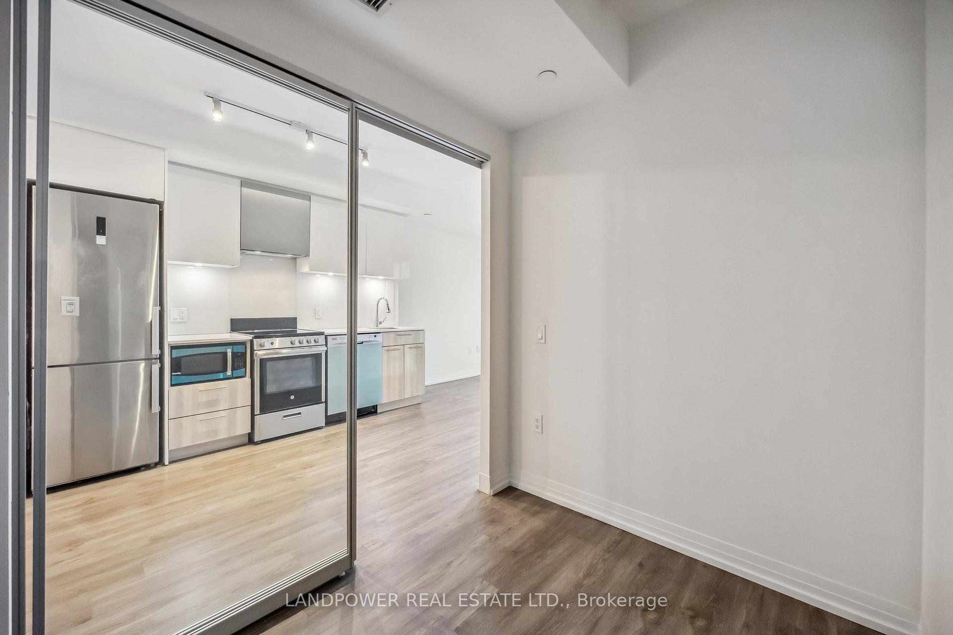 2 Bedrooms Condo at 251 Jarvis, Toronto For sale