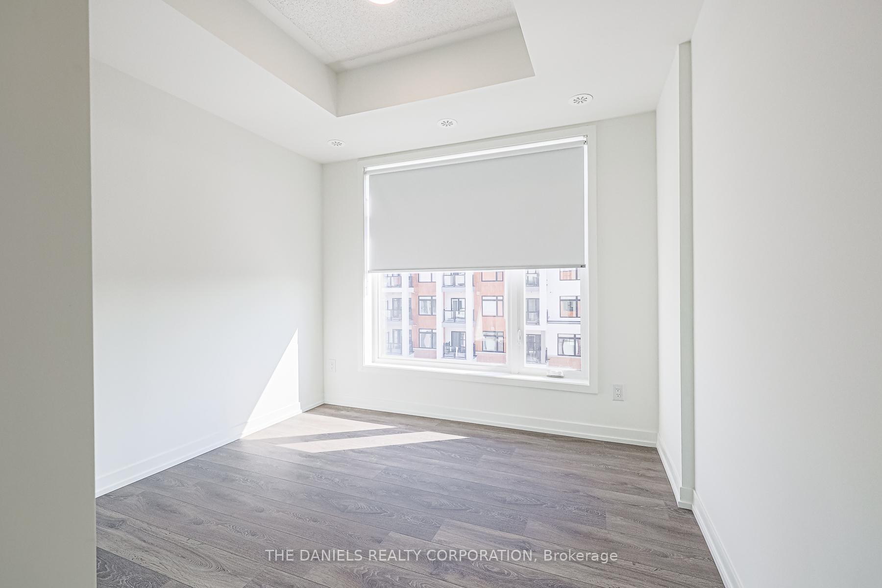 2 Bedrooms Condo at 135 Canon Jackson,  Toronto For sale