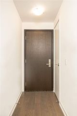 1 Yorkville Avenue 705